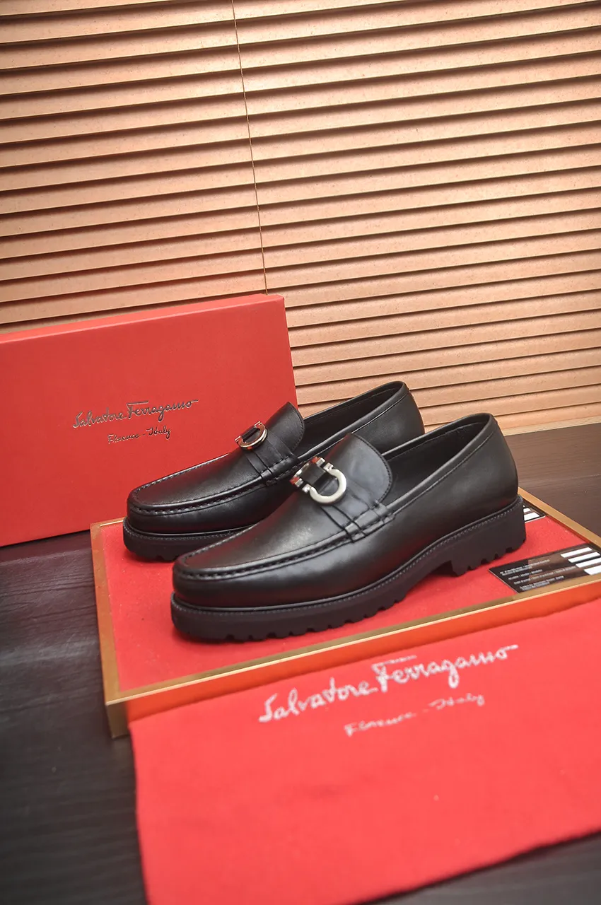 Men's Men's Shoes💰560💶[[HERMES]] (High-end Niuli) New 🍀 HERMES - top version of Ferragamo's classic casual leather shoes! Made of imported original cowhide, the inner top layer is comfortable cowhide lining! Original wear-resistant rubber outsole! High quality products! Code number 38-45 (45 customized)